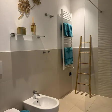 Le Rocce Apartment Torri Del Benaco